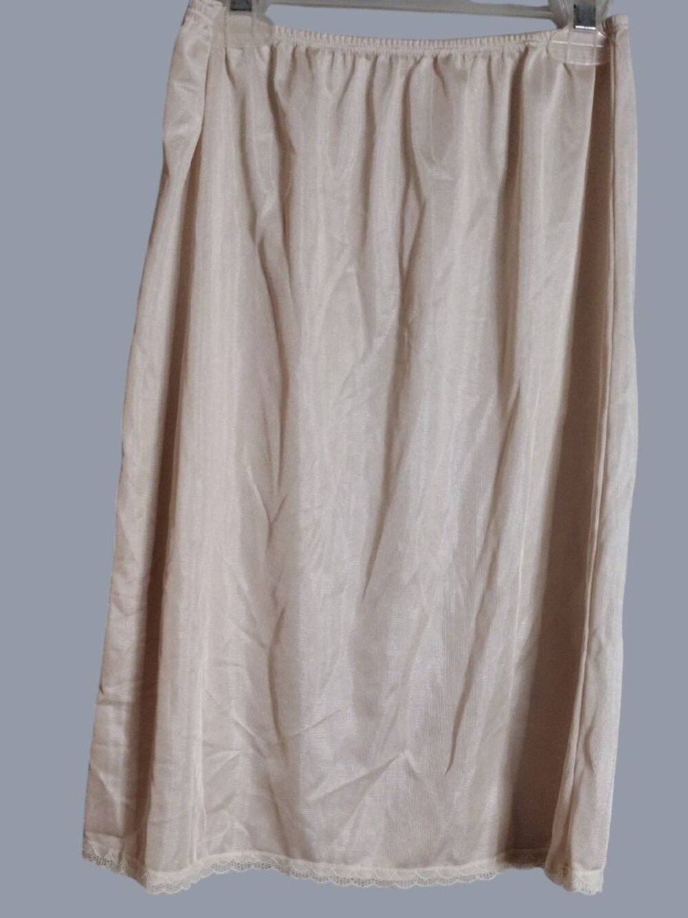 3 For $12 Sale! Women's Cream Underskirt Slip Enagua Size Small Like New